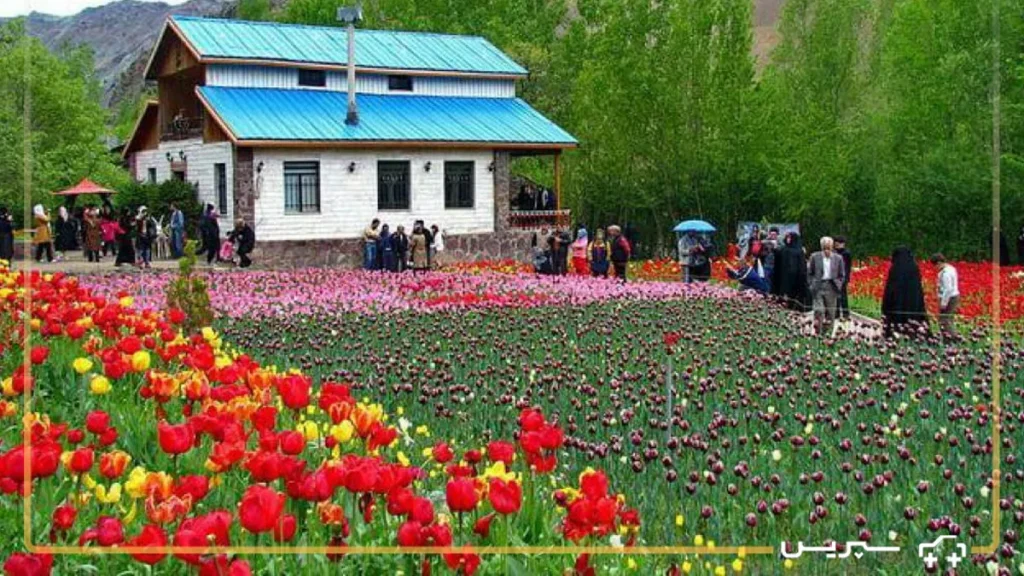 باغ لاله گچسر، یکی از زیباترین مقاصد سفر دو روزه اطراف تهران در بهار اردیبهشت؛ سفر یک روزه اطراف تهران
